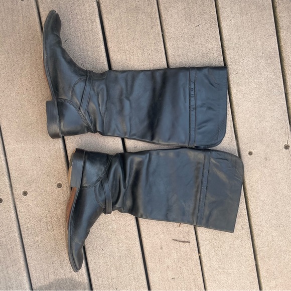 Frye riding boots. Size 8. - Picture 2 of 3